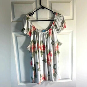 Penman's Puff Sleeve Shirt - Eyelet  Knit - Mostly White w/ Pink Floral Print.